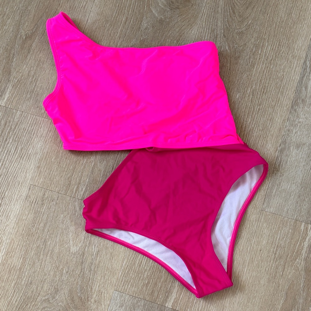 NWOT SHEIN Pink One Shoulder One Piece Swimsuit